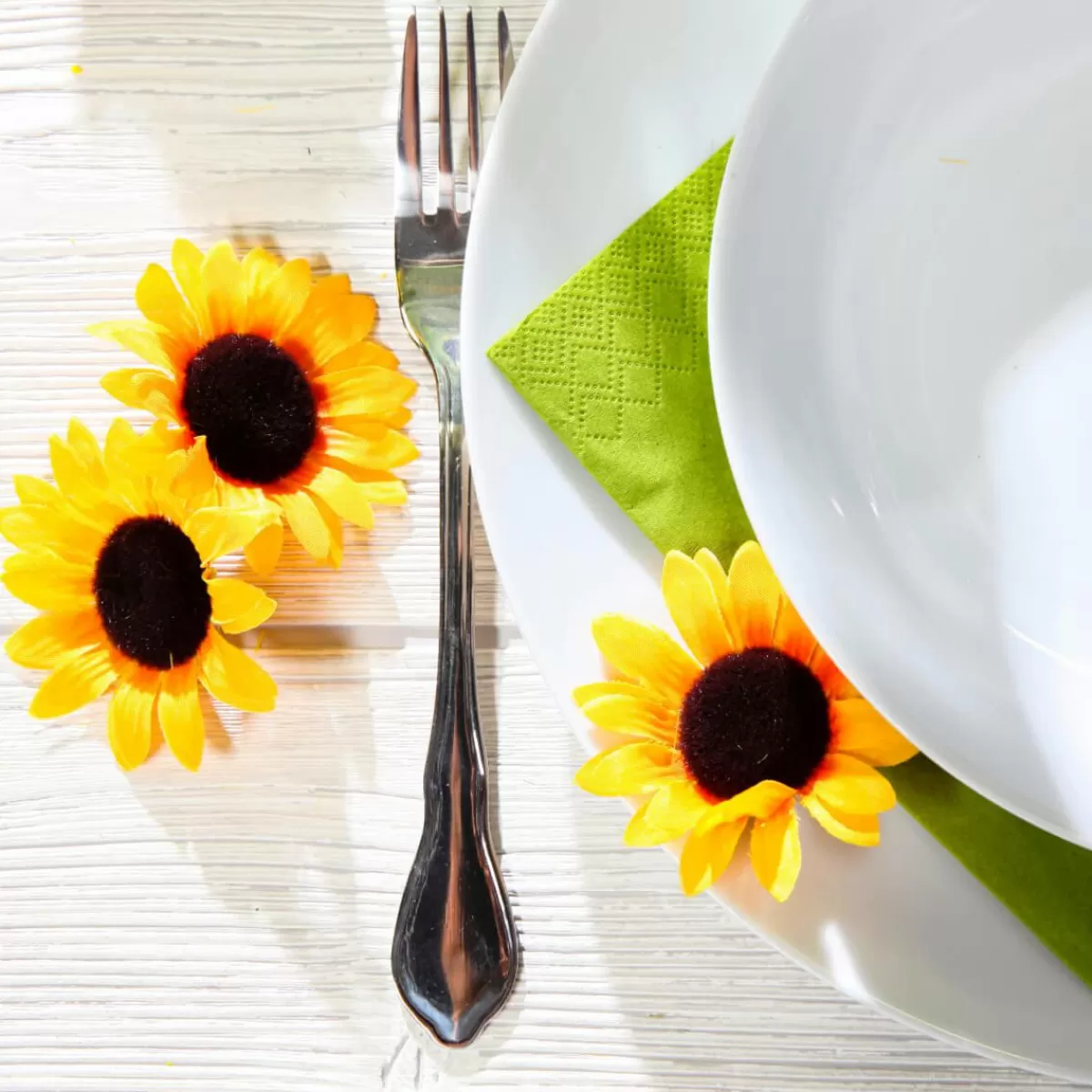 DecoWoerner Decoration Flowers Sunflowers, Pack Of 24 Pieces