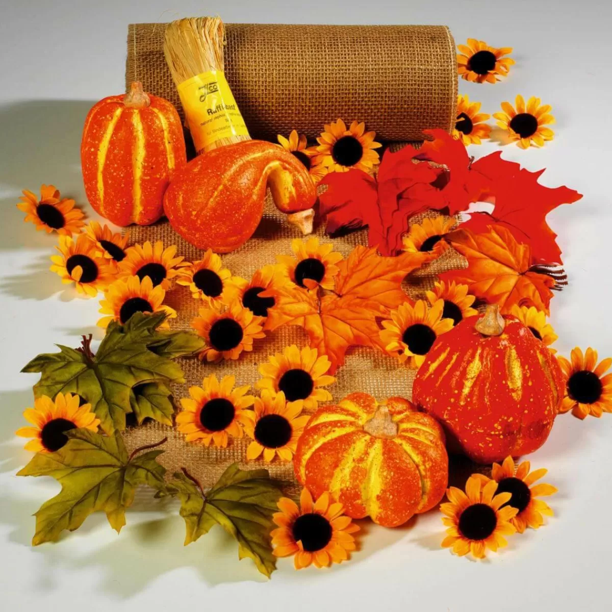 DecoWoerner Decoration Flowers Sunflowers, Pack Of 24 Pieces