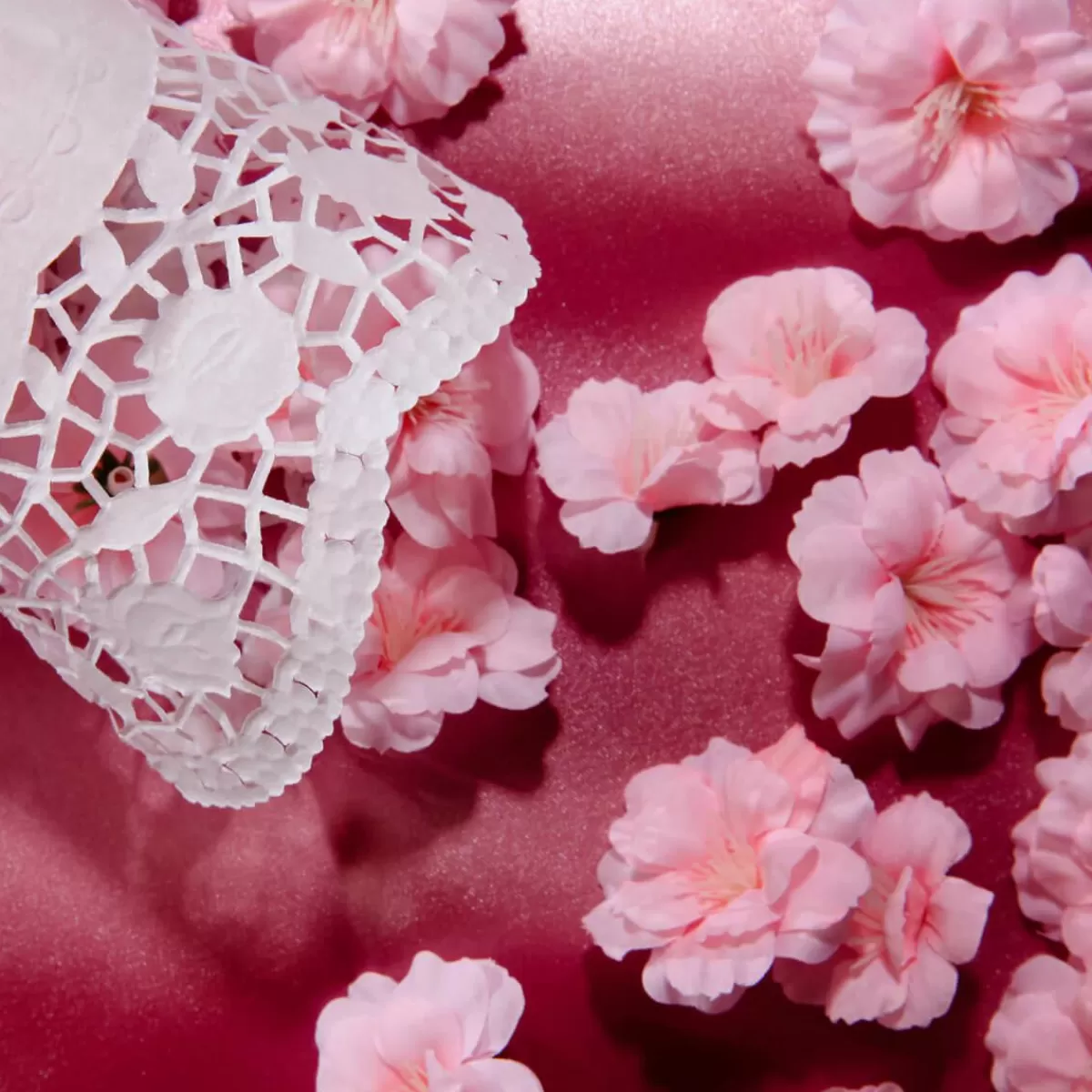 DecoWoerner Decorative Cherry Blossoms For Scattering,