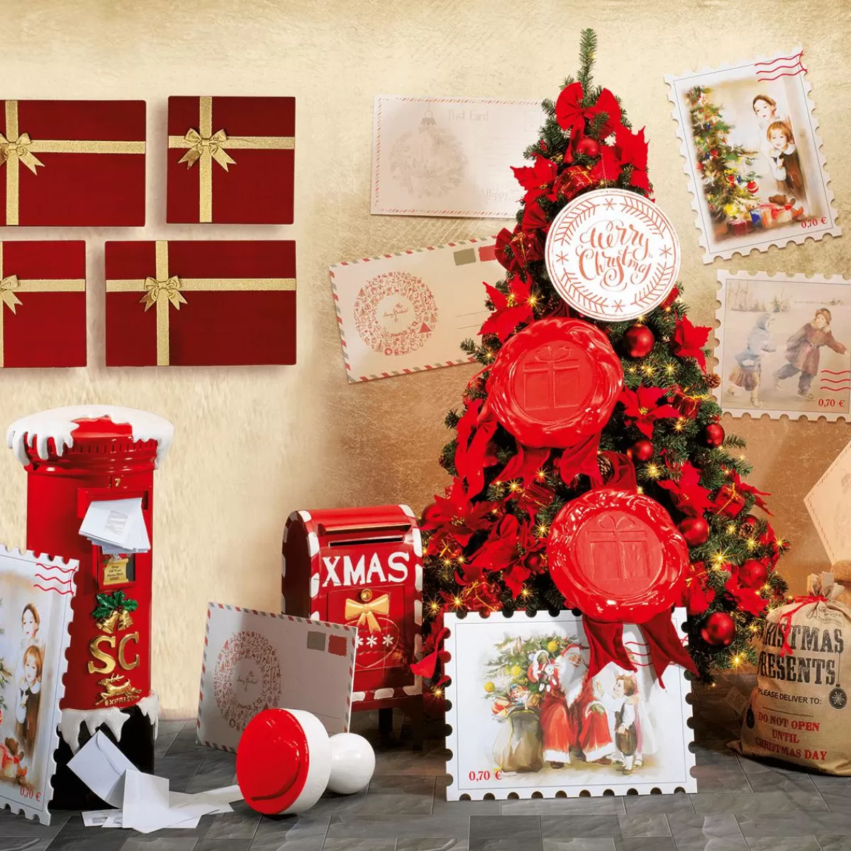 DecoWoerner Decorative Mailbox Santa Claus, Height 100 Cm