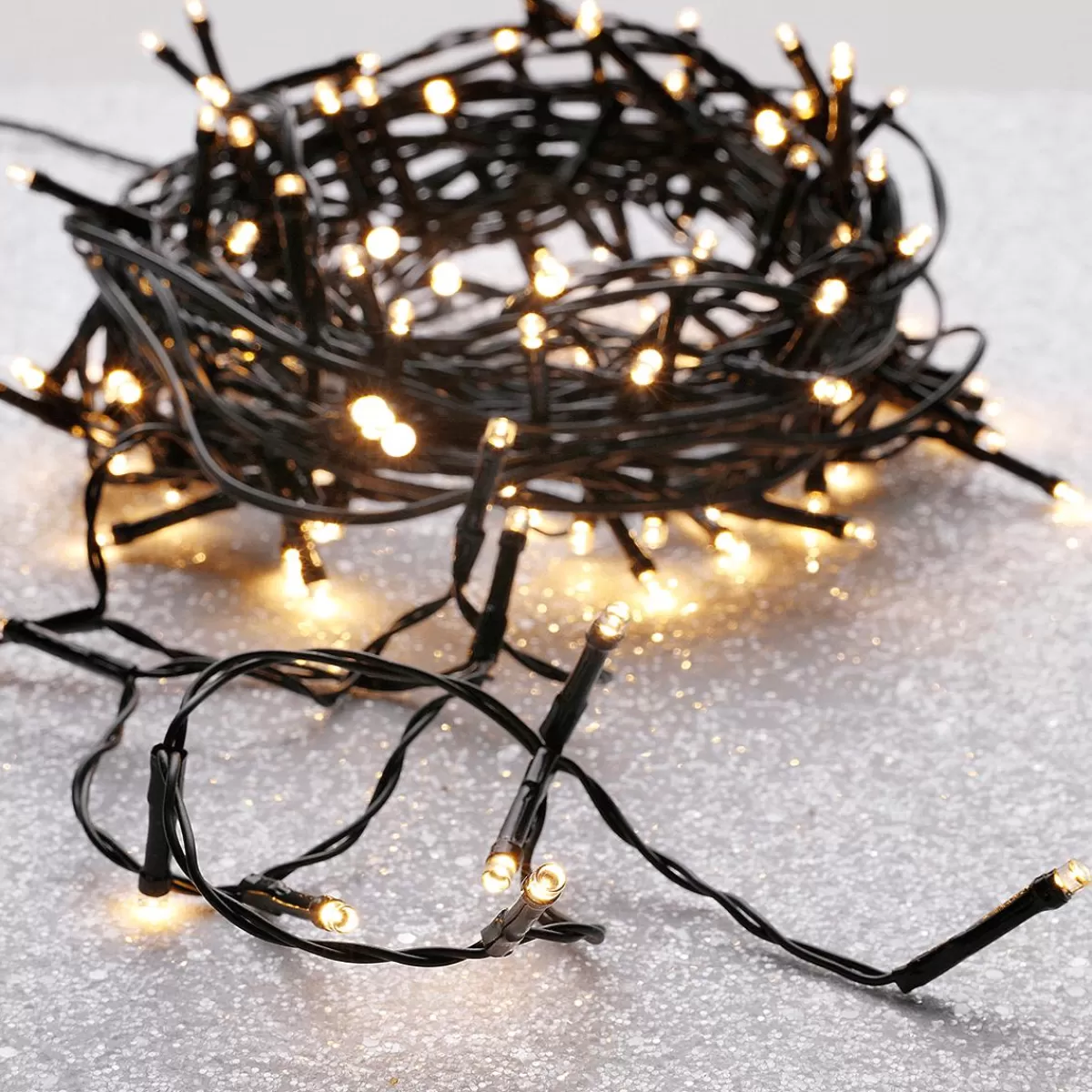 DecoWoerner Fairy Lights Black 9 M, 120 LED Warm White IP44