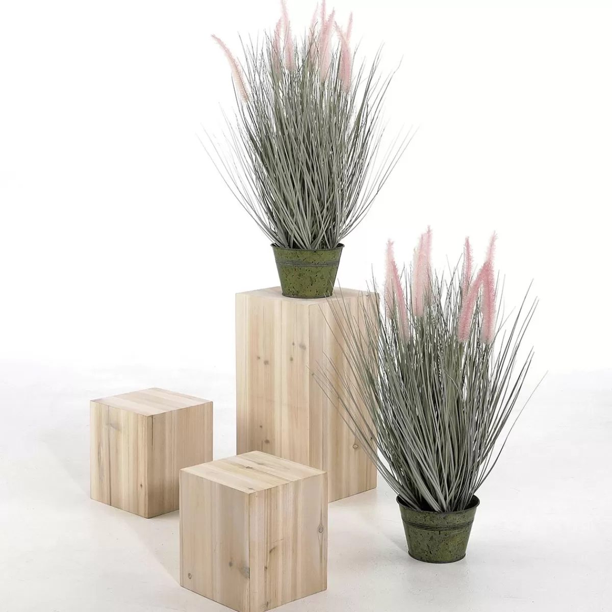DecoWoerner Fine Decorative Feather Bristle Grass In Silver- In A Noble Zinc Pot 57 Cm
