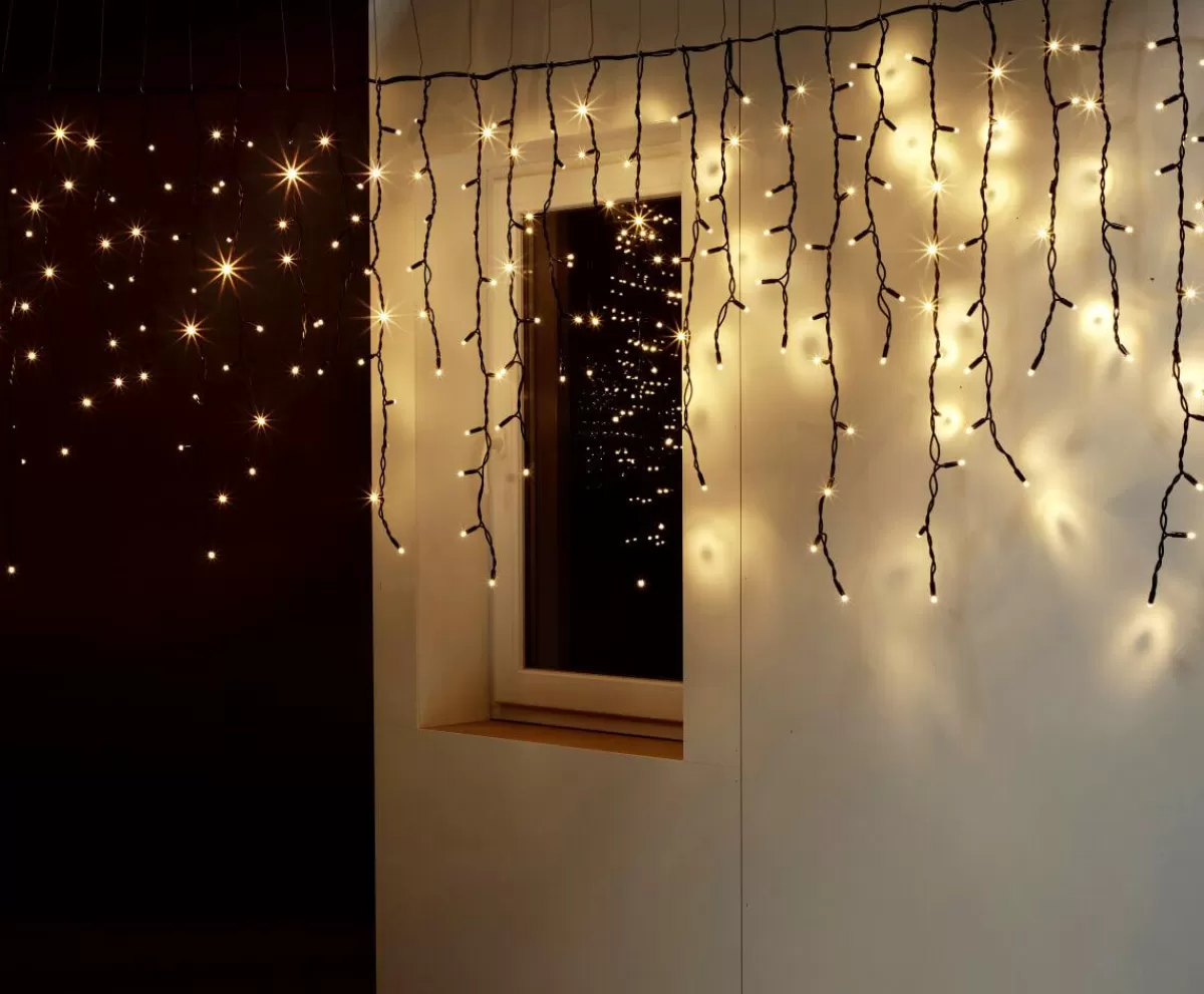 DecoWoerner LED Professional Icicle Light System IP67, 228 LED, 300 X 100 Cm, Without Cable