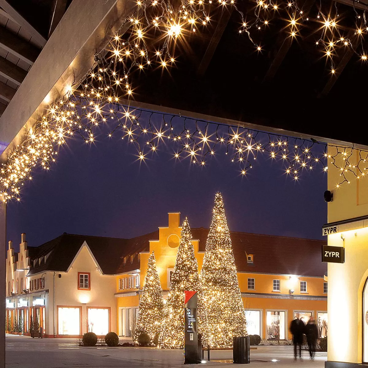 DecoWoerner LED Professional Icicle Light System IP67, 228 LED, 300 X 100 Cm, Without Cable