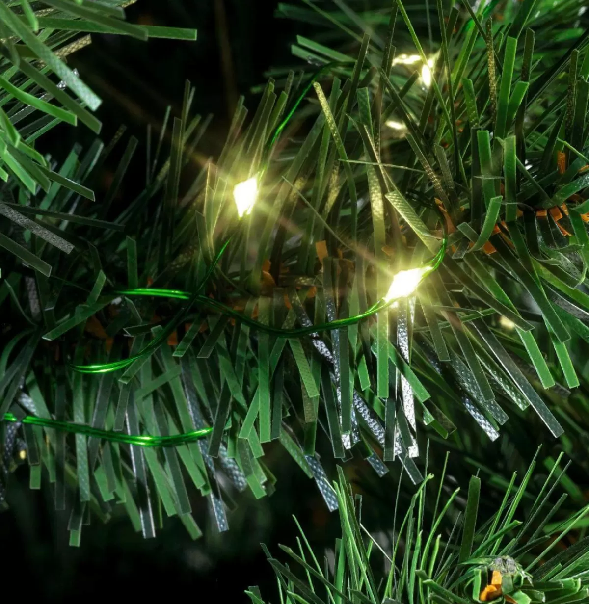 DecoWoerner LED Wire Light Chain For Christmas Trees, 4 Strings Of 4 M Each