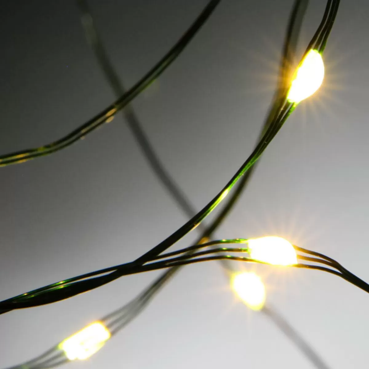 DecoWoerner LED Wire Rope Light For Indoor Use, 100 LED, 10 M