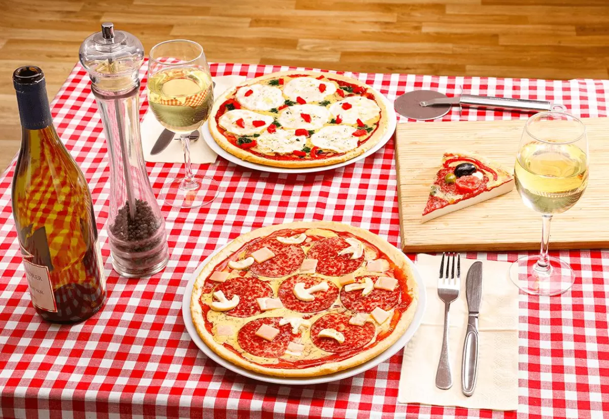 DecoWoerner Pizza Speciale With Salami, Ham And Mushrooms Food Fake 25 Cm Ø