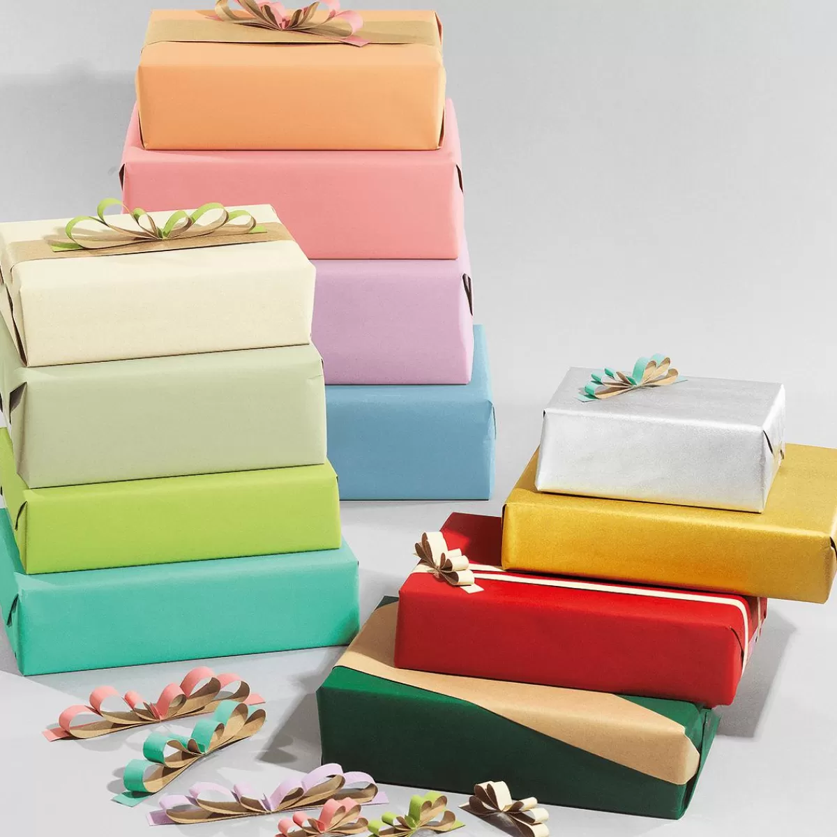 DecoWoerner Recycled Plain Kraft Paper In - 50 M Gift Wrapping Paper Roll