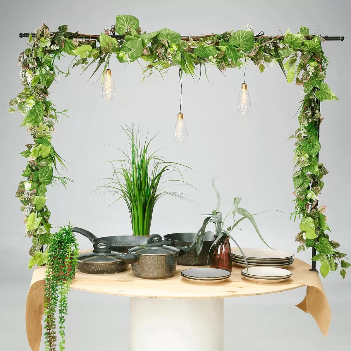 DecoWoerner Table Decoration Pole, Width 127 - 236 Cm