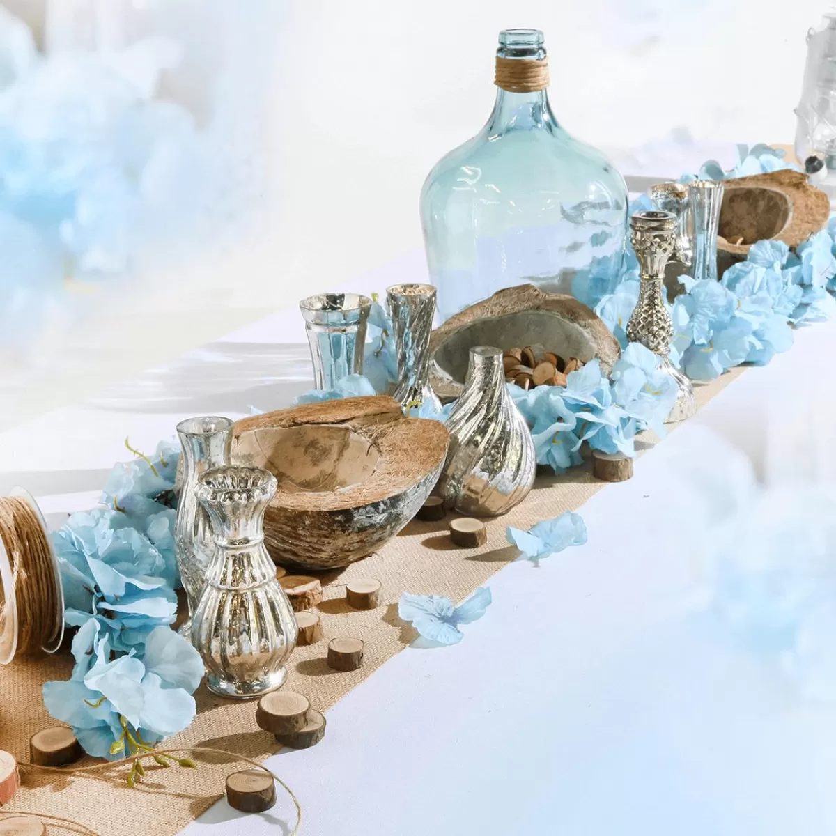 DecoWoerner Table Decoration Vases With Tray, 8 Pieces