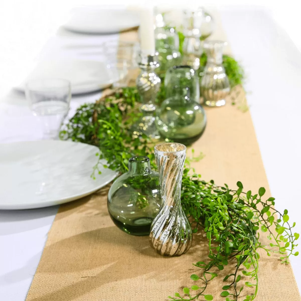 DecoWoerner Table Decoration Vases With Tray, 8 Pieces