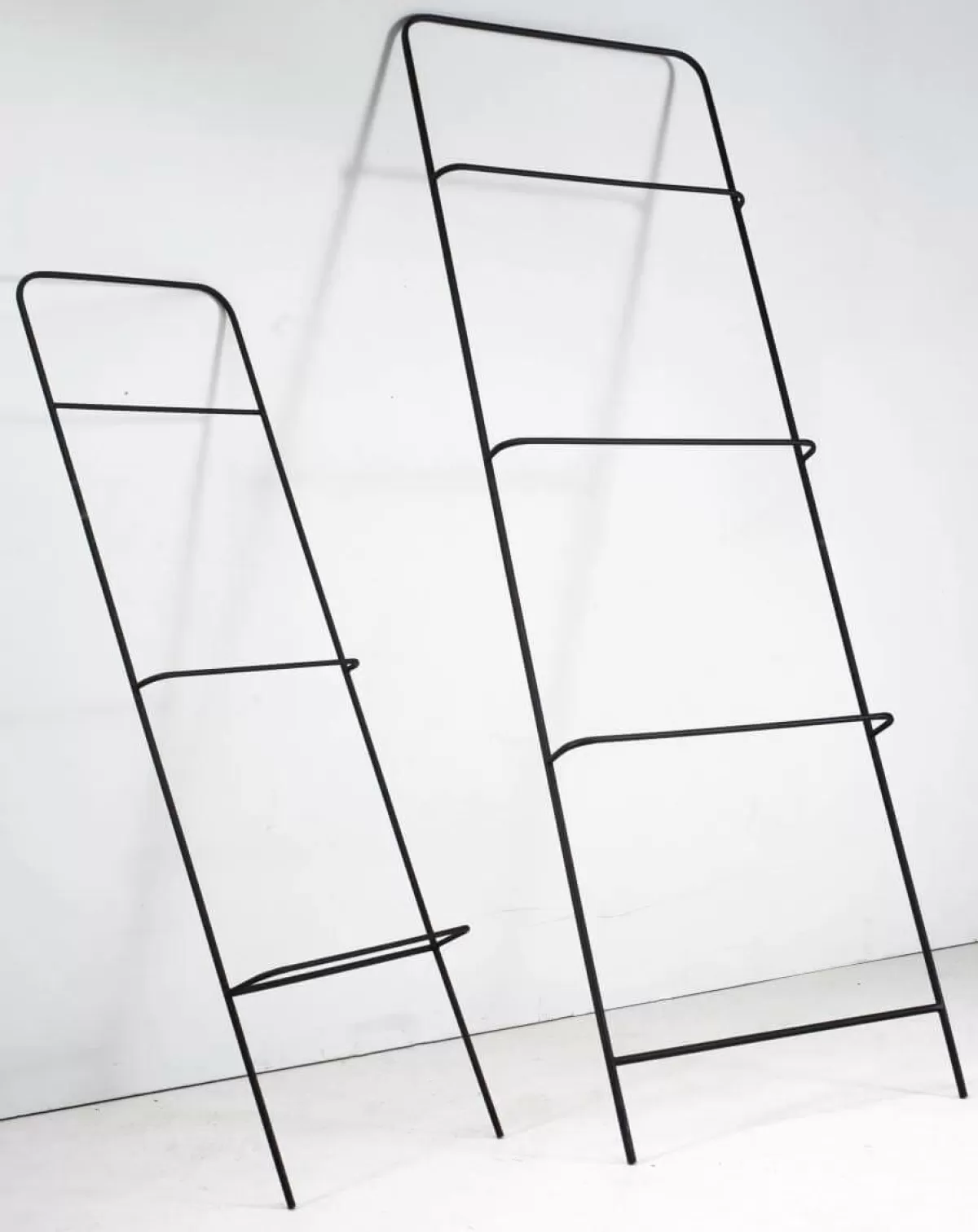 DecoWoerner Universal Stand Decorative Ladder, Length 140 Cm