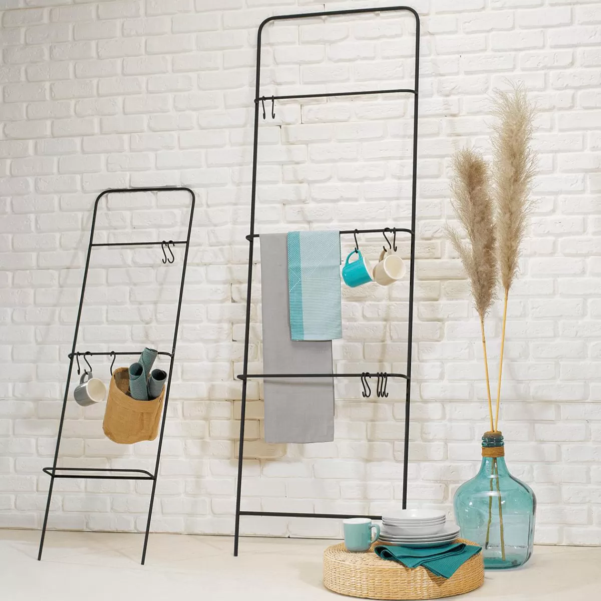 DecoWoerner Universal Stand Decorative Ladder, Length 140 Cm