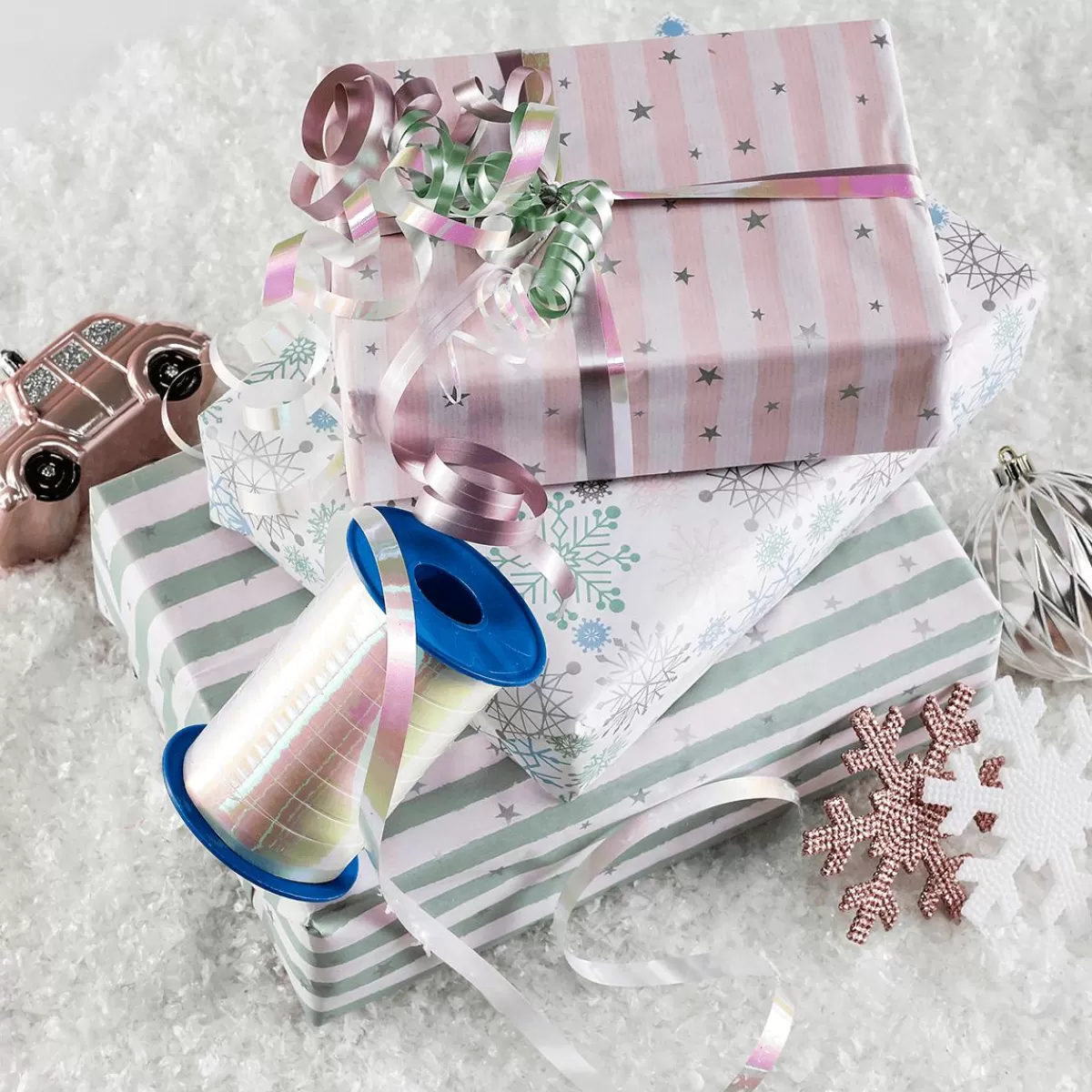 DecoWoerner Kraft Paper With Snowflakes In Light Blue, Pink, Silver & Mint - 50m Gift Wrapping Paper Roll